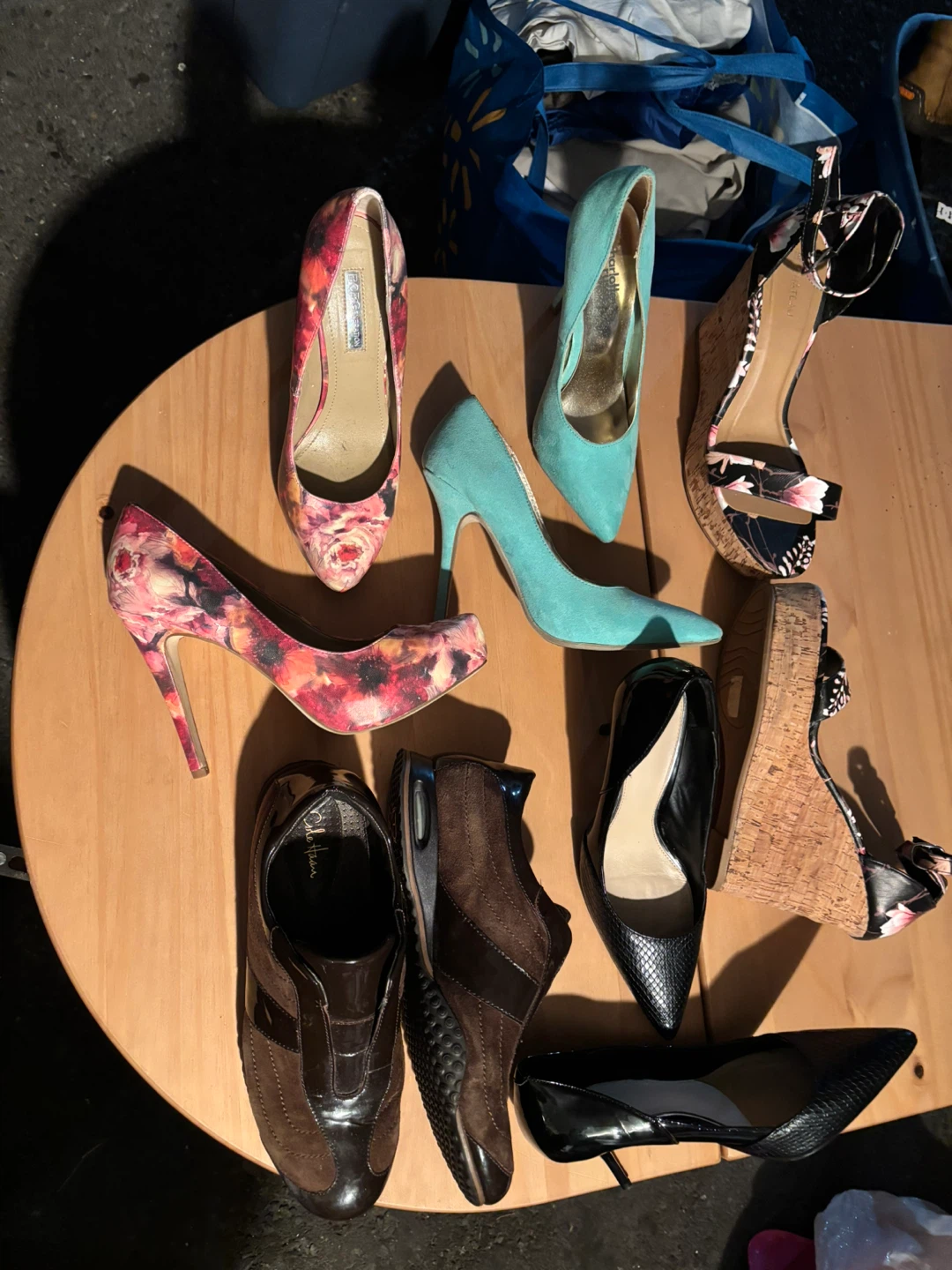 Shoes for women 10 dollars each - photo 2