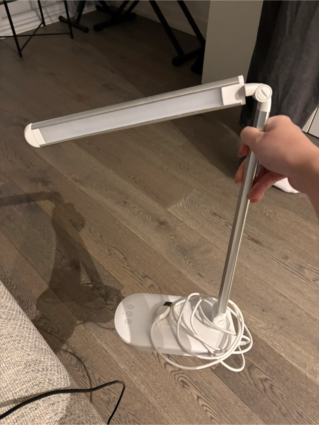 White LED Desk Lamp with USB