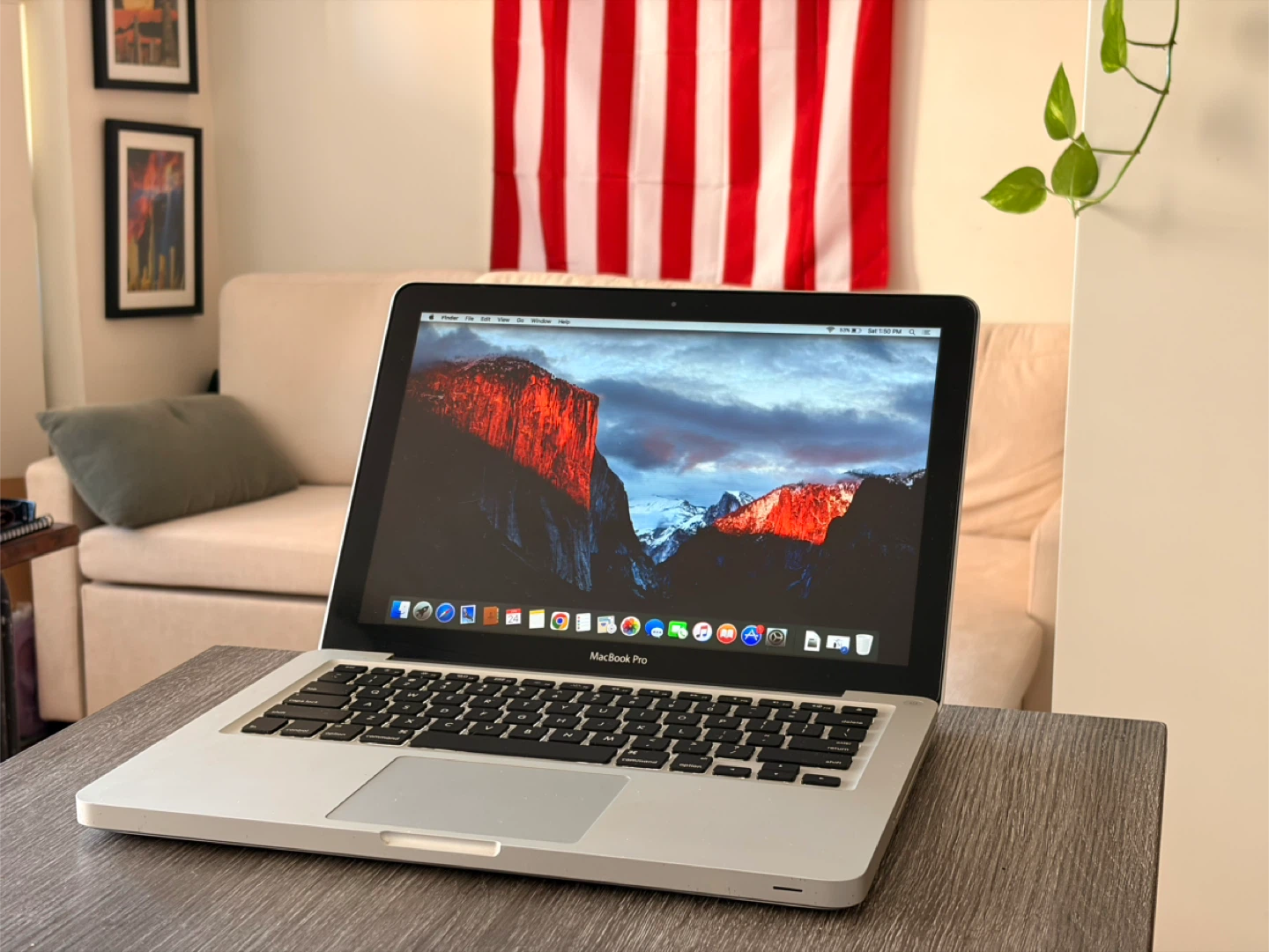 Apple MacBook Pro (13-inch, Early 2011)