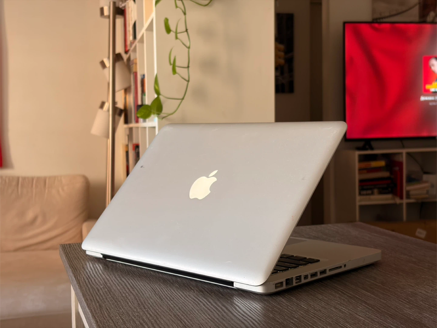Apple MacBook Pro (13-inch, Early 2011) - photo 5