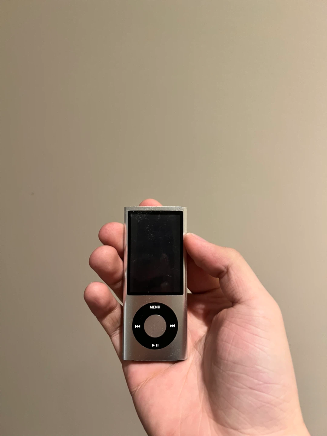 Apple iPod Nano 5th Gen - photo 2