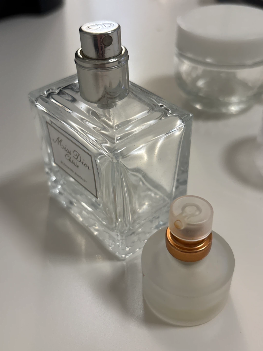 Free empty perfume spray bottles - photo 2