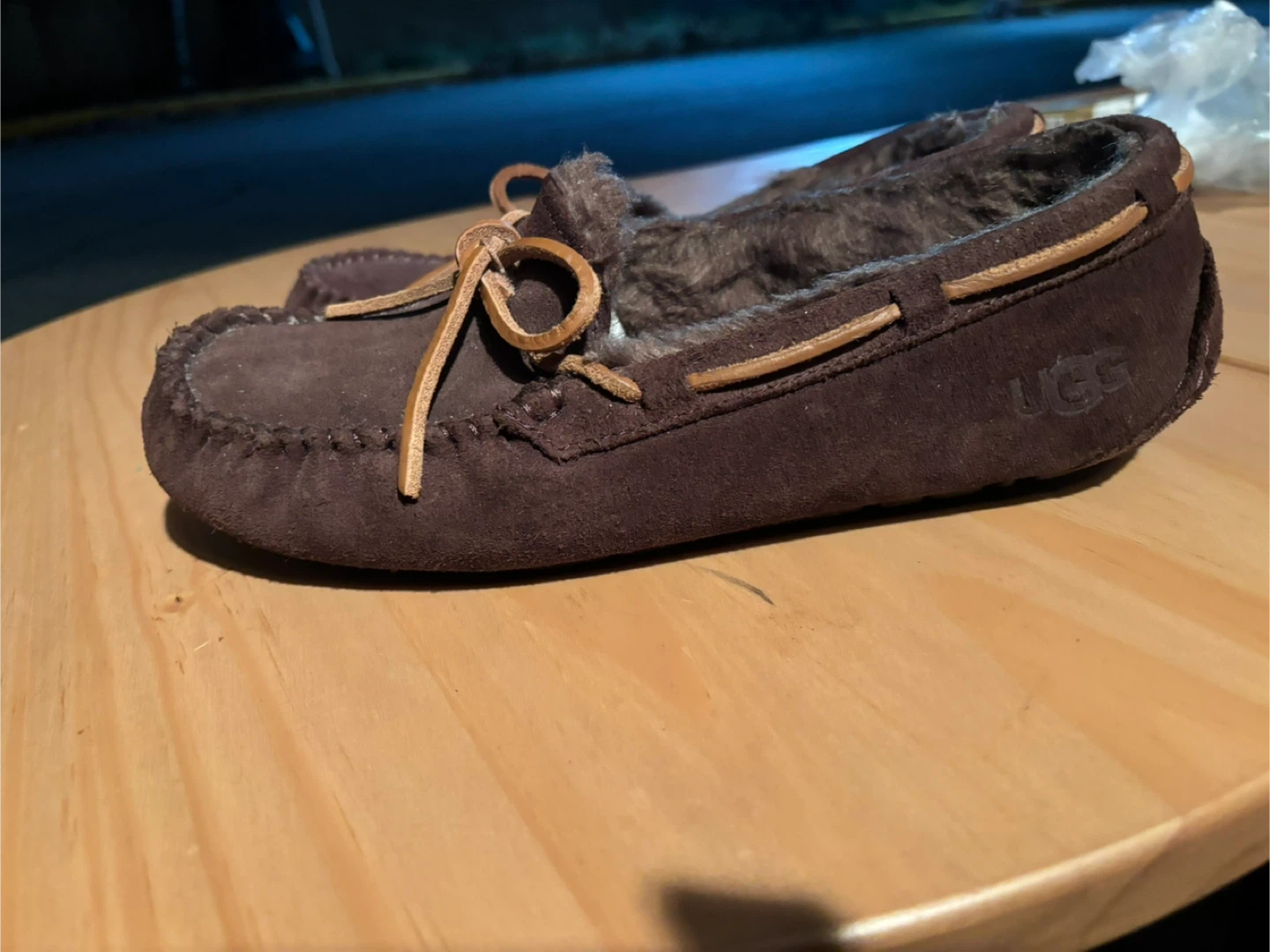 UGG shoes for adults - photo 2