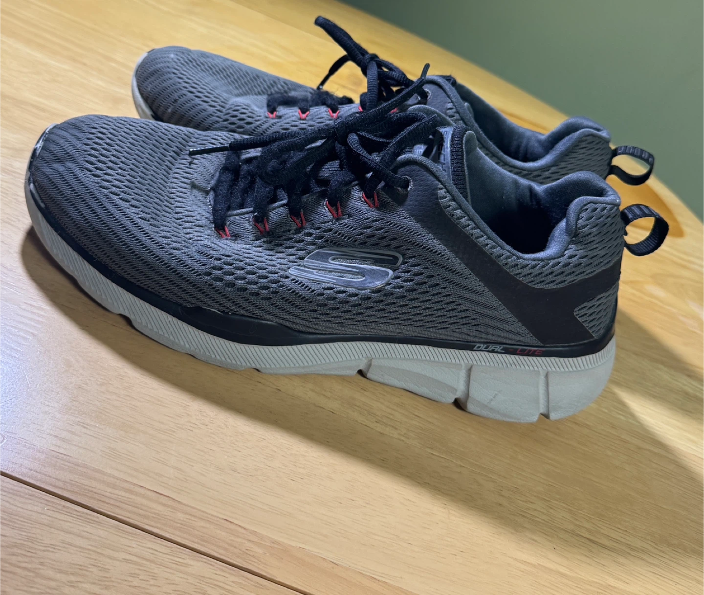Skechers Dual Lite Men's Running Shoes - photo 2