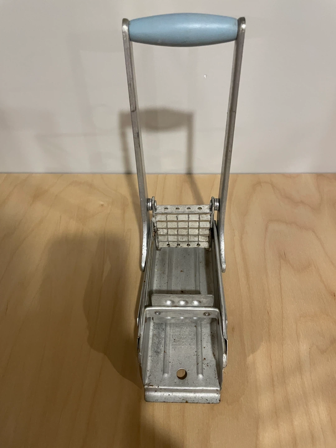 Vintage Metal French Fry Cutter - photo 2