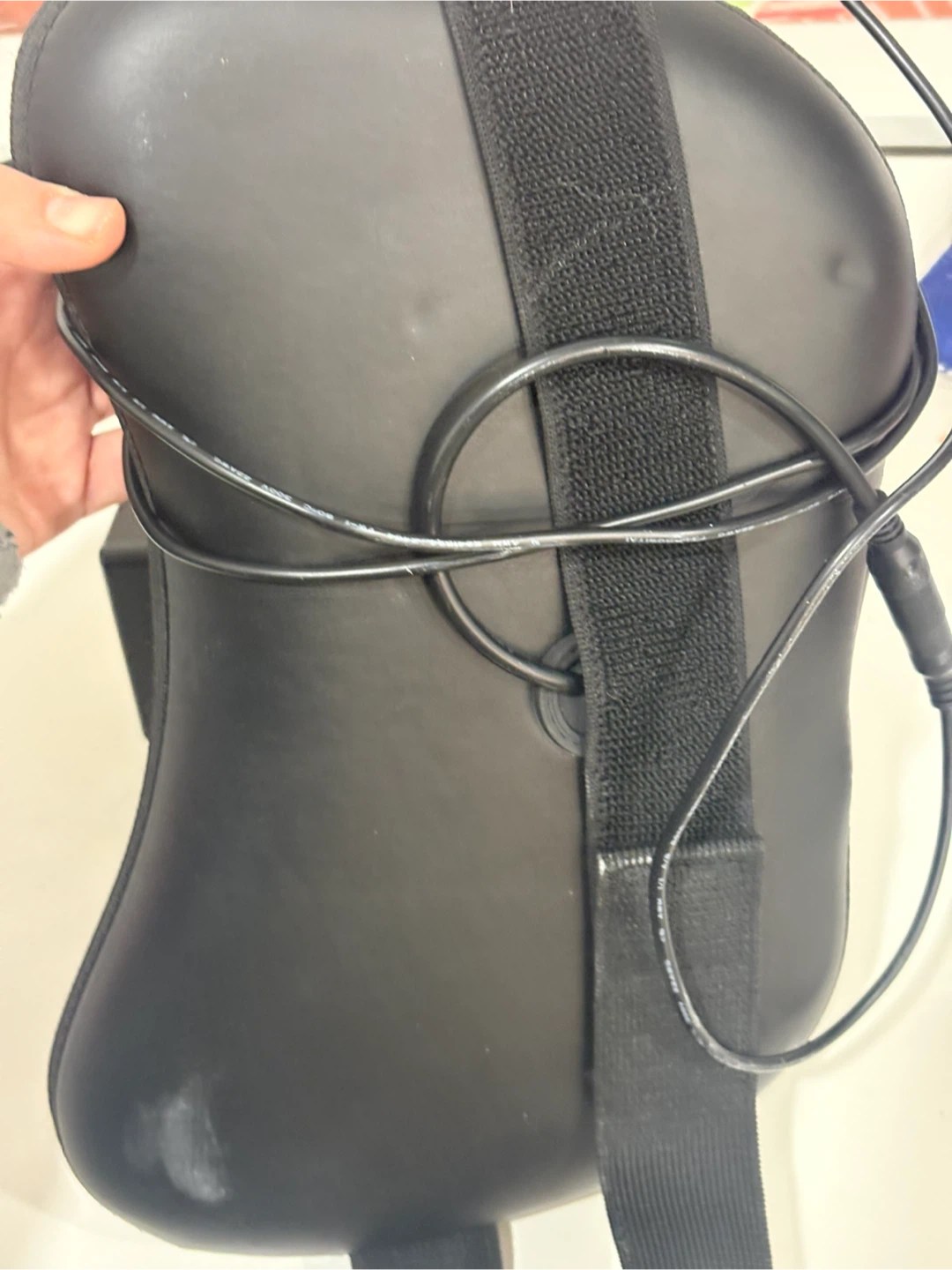 Black Neck and Shoulder Massager with Heat - photo 4