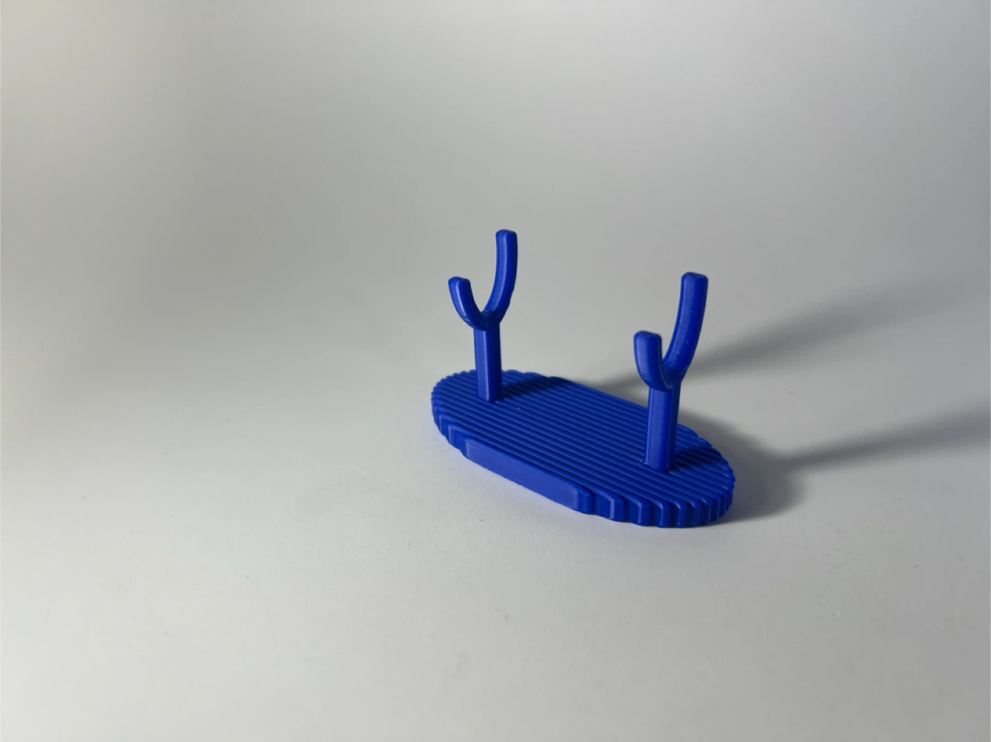 Universal Knife Display Stand – EDC or Collectors Display - photo 2