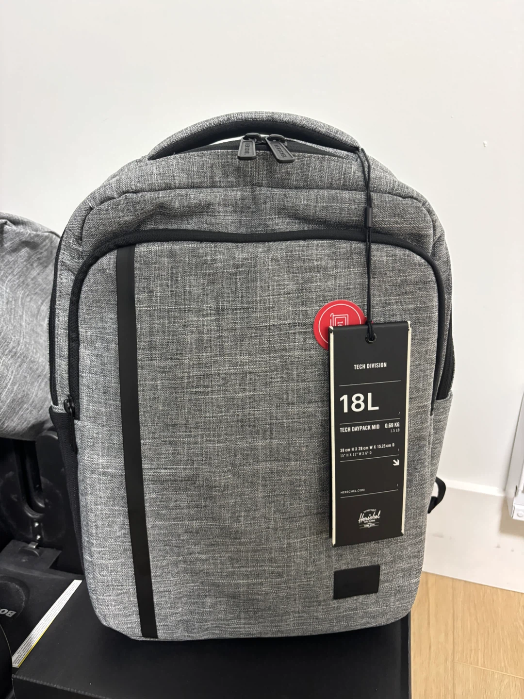 PRICE DROP — NEED GONE Herschel Tech Daypack Mid (18L)