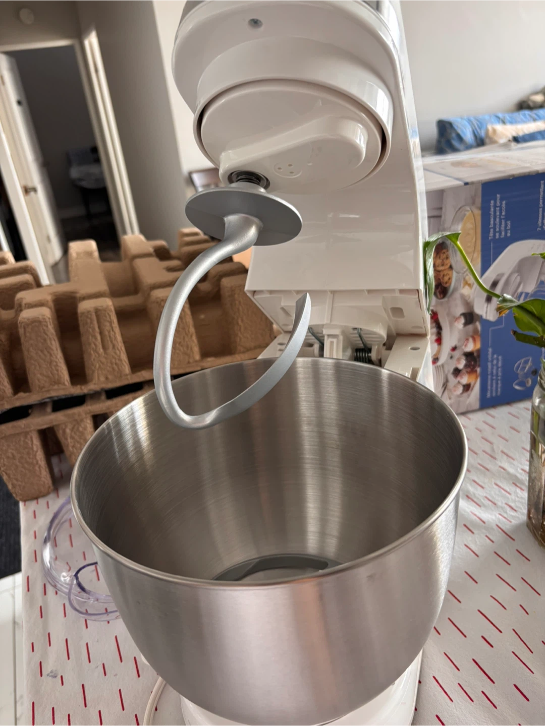 Hamilton Beach Stand Mixer with 7 Speeds - photo 3
