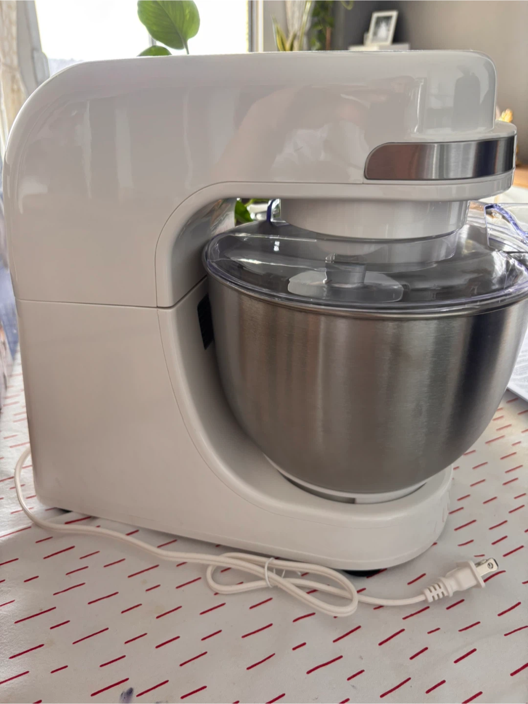 Hamilton Beach Stand Mixer with 7 Speeds - photo 5