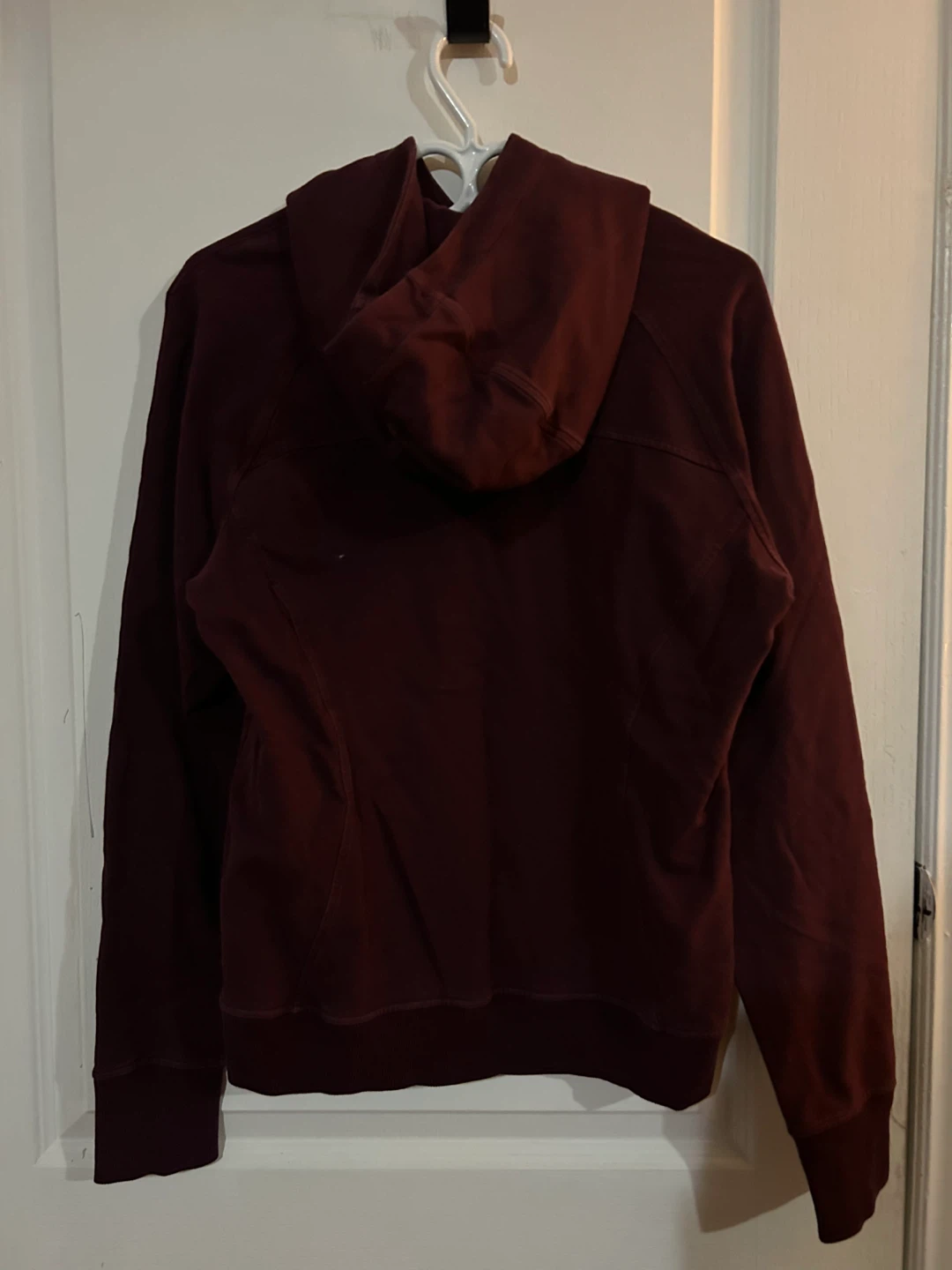 Lululemon Maroon Hoodie - Size M-L - photo 2
