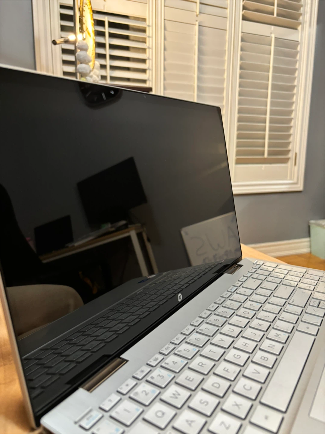 HP Pavilion x360 Convertible Laptop - photo 4