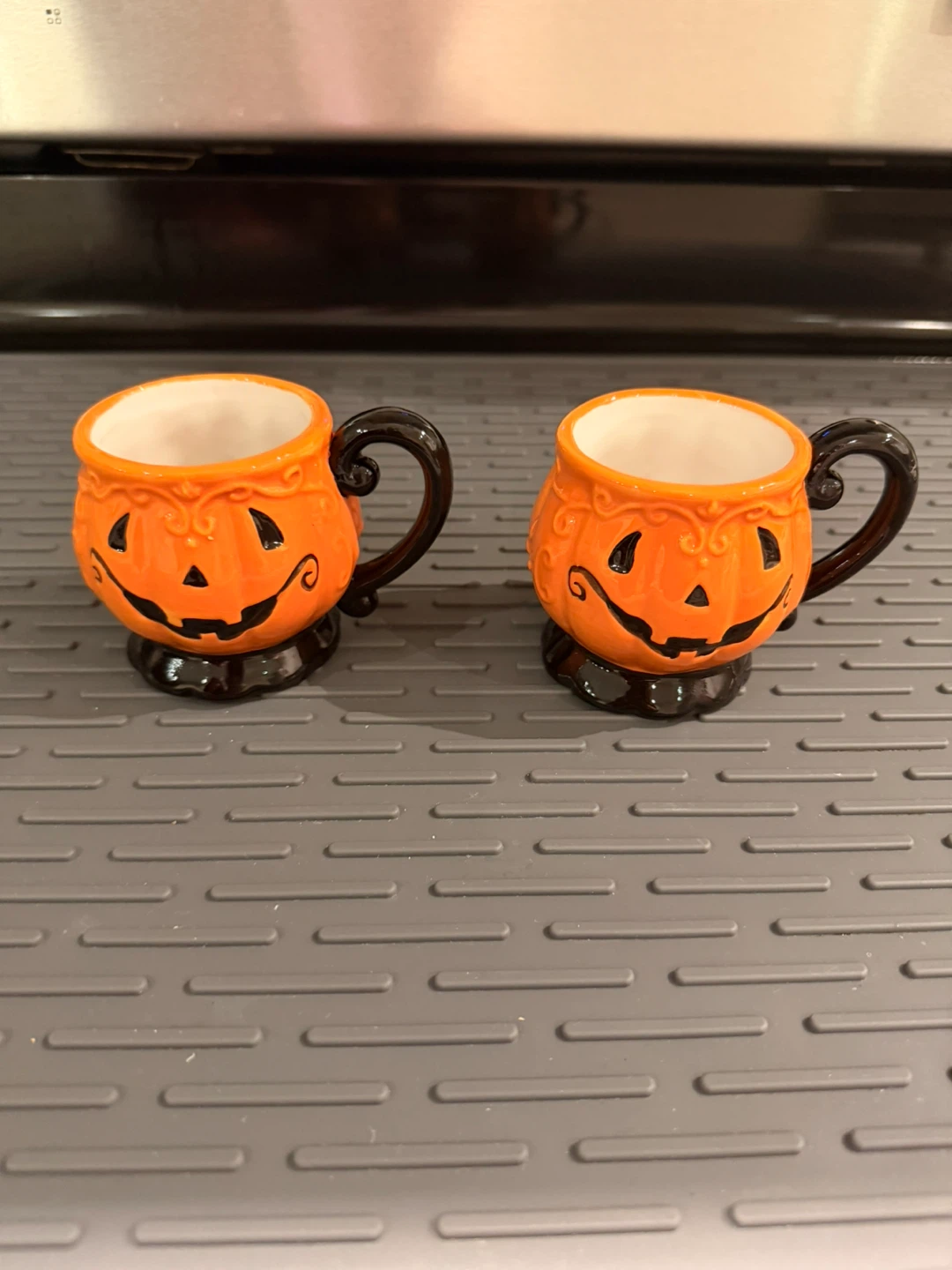 Set of 2 Jack-o'-lantern espresso Mugs🏆