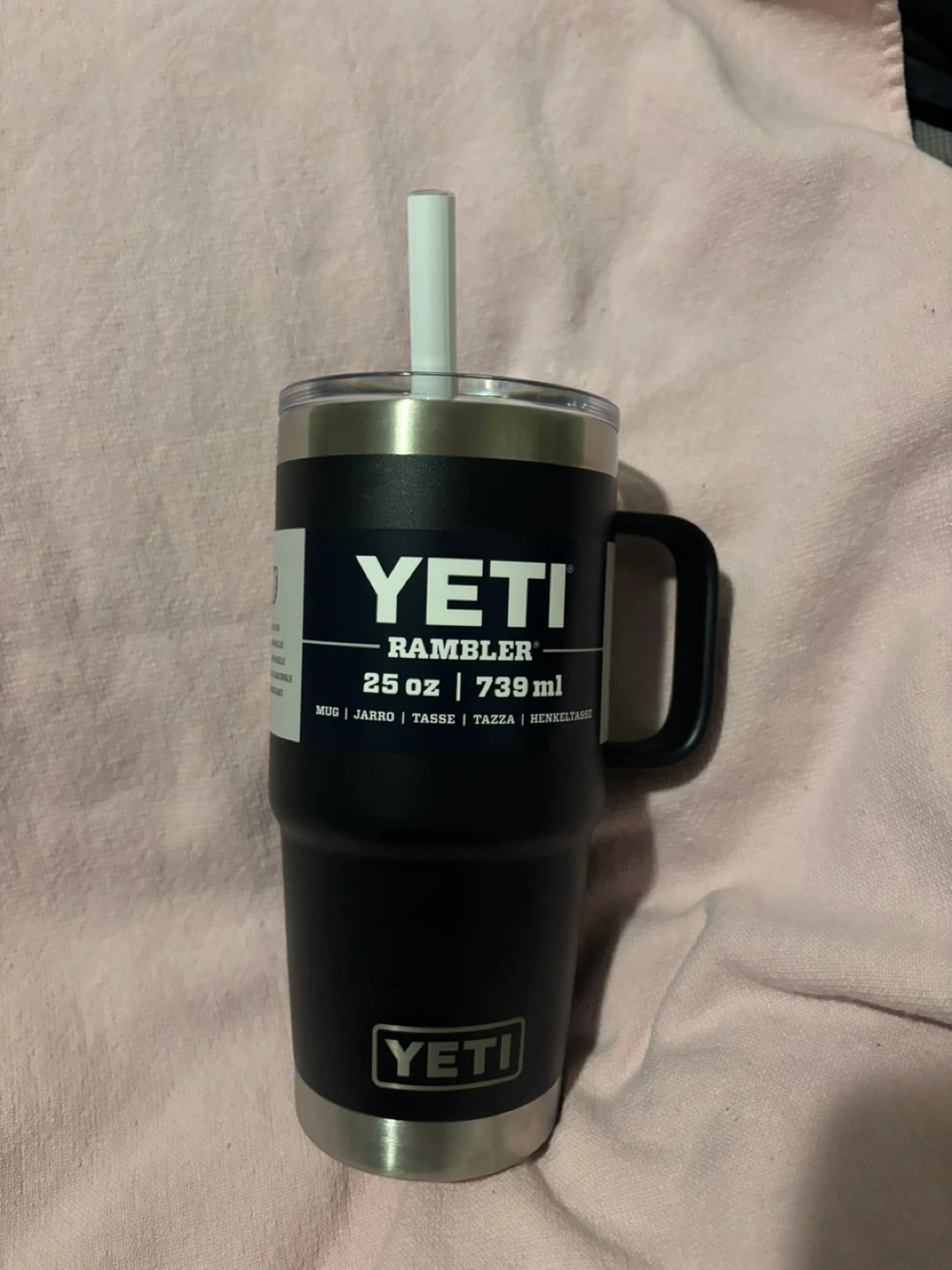 Yeti Rambler 25 oz Mug with Straw