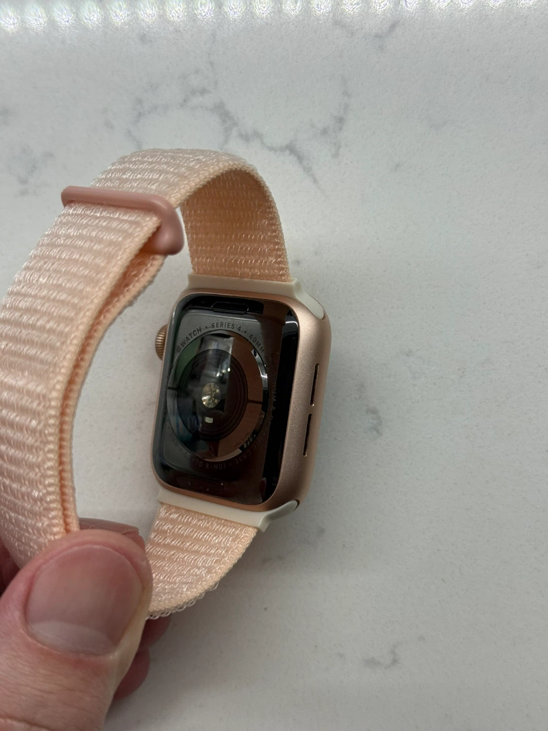 Apple Watch Series 4 GPS + Cellular 40mm Gold Aluminum Case - photo 2