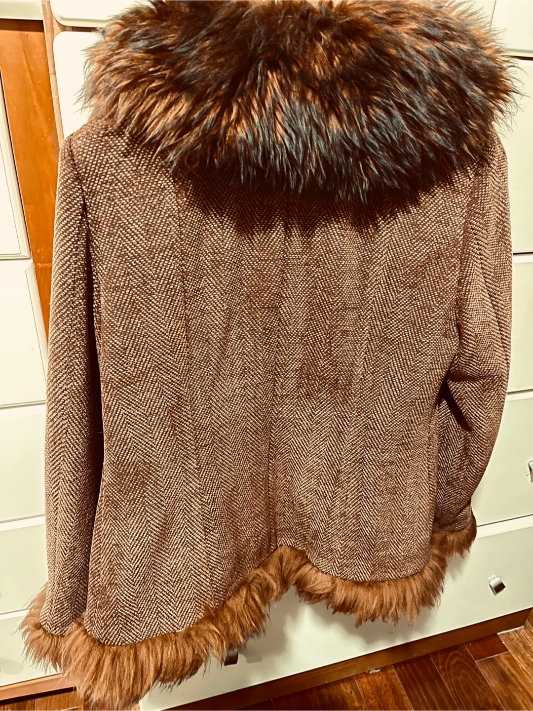 Tweed Coat with Fur Collar & Cuffs - photo 5