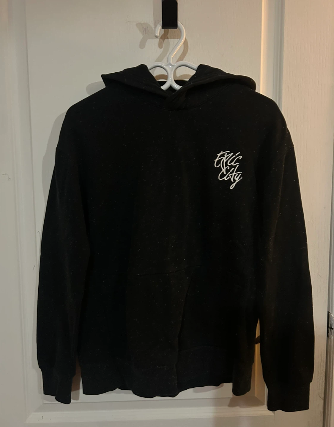 H&M Black Speckled Hoodie - Size S-M