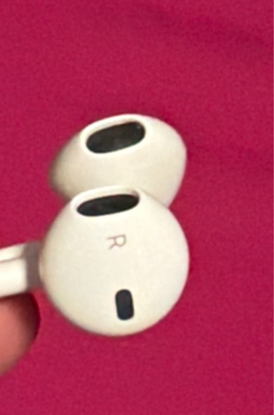 White Apple EarPods with Lightning Connector - photo 3