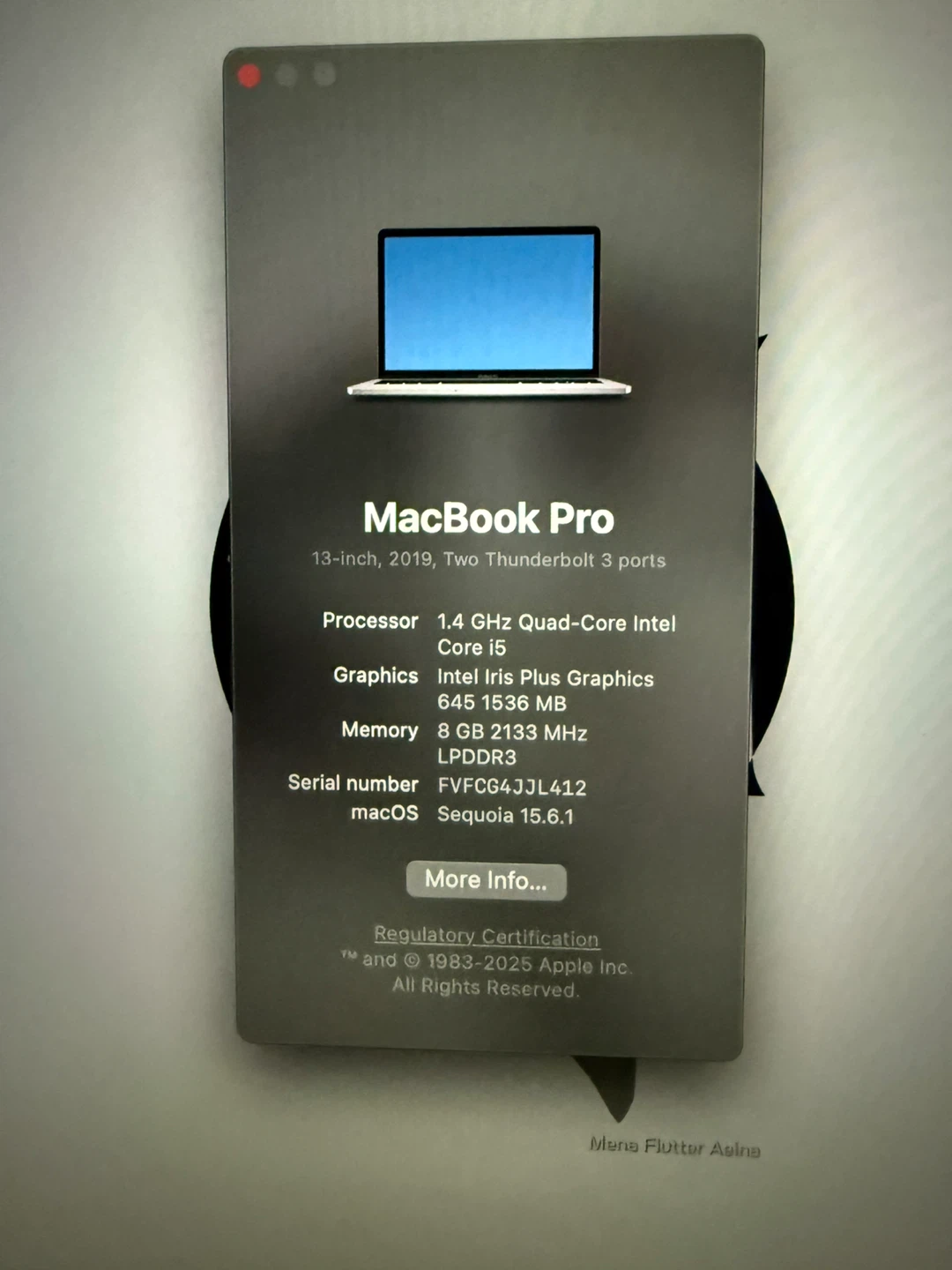 Apple MacBook Pro 13-inch (2019) - photo 2
