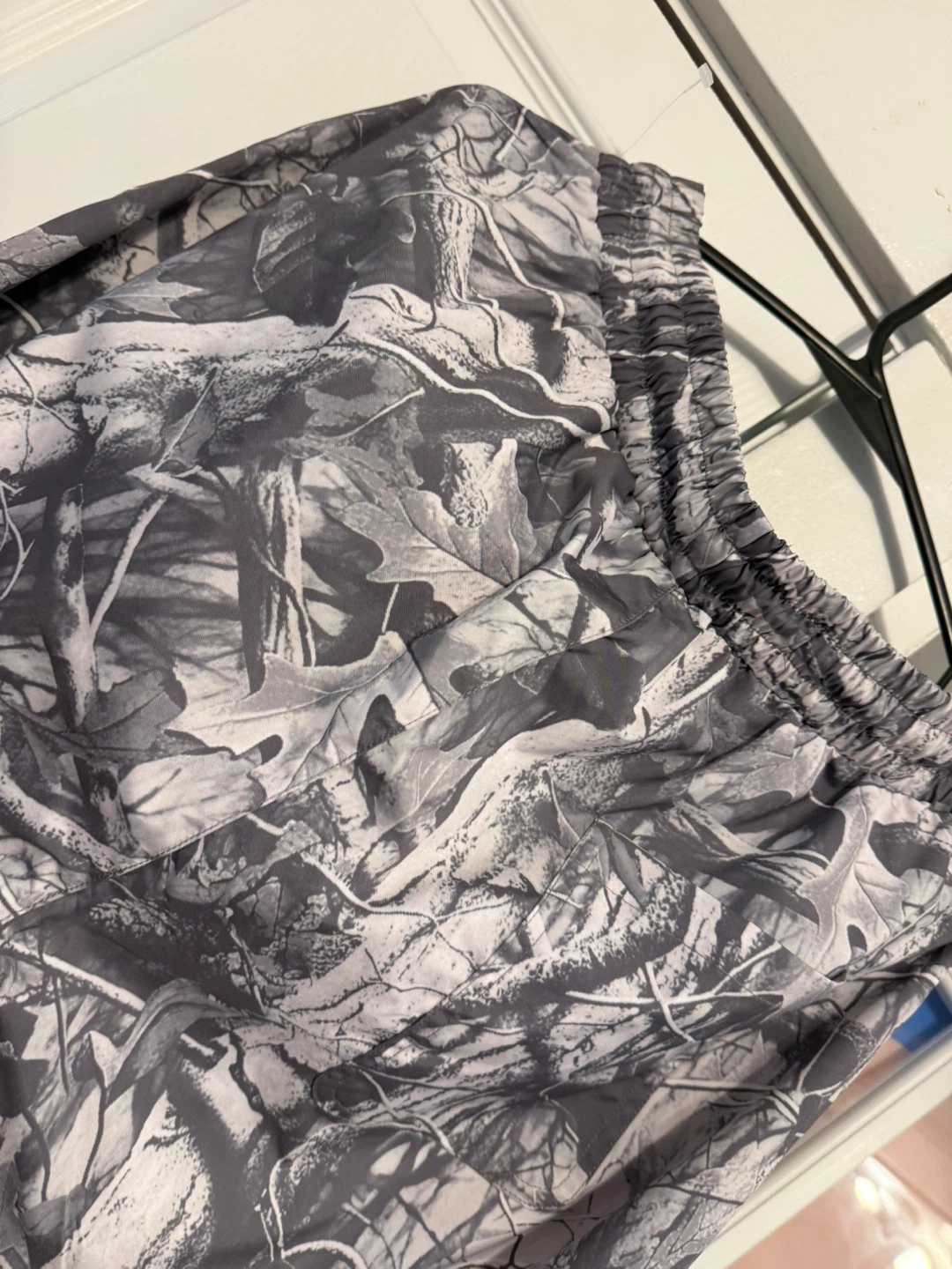 Camo Lounge Pants - Size Medium - photo 2