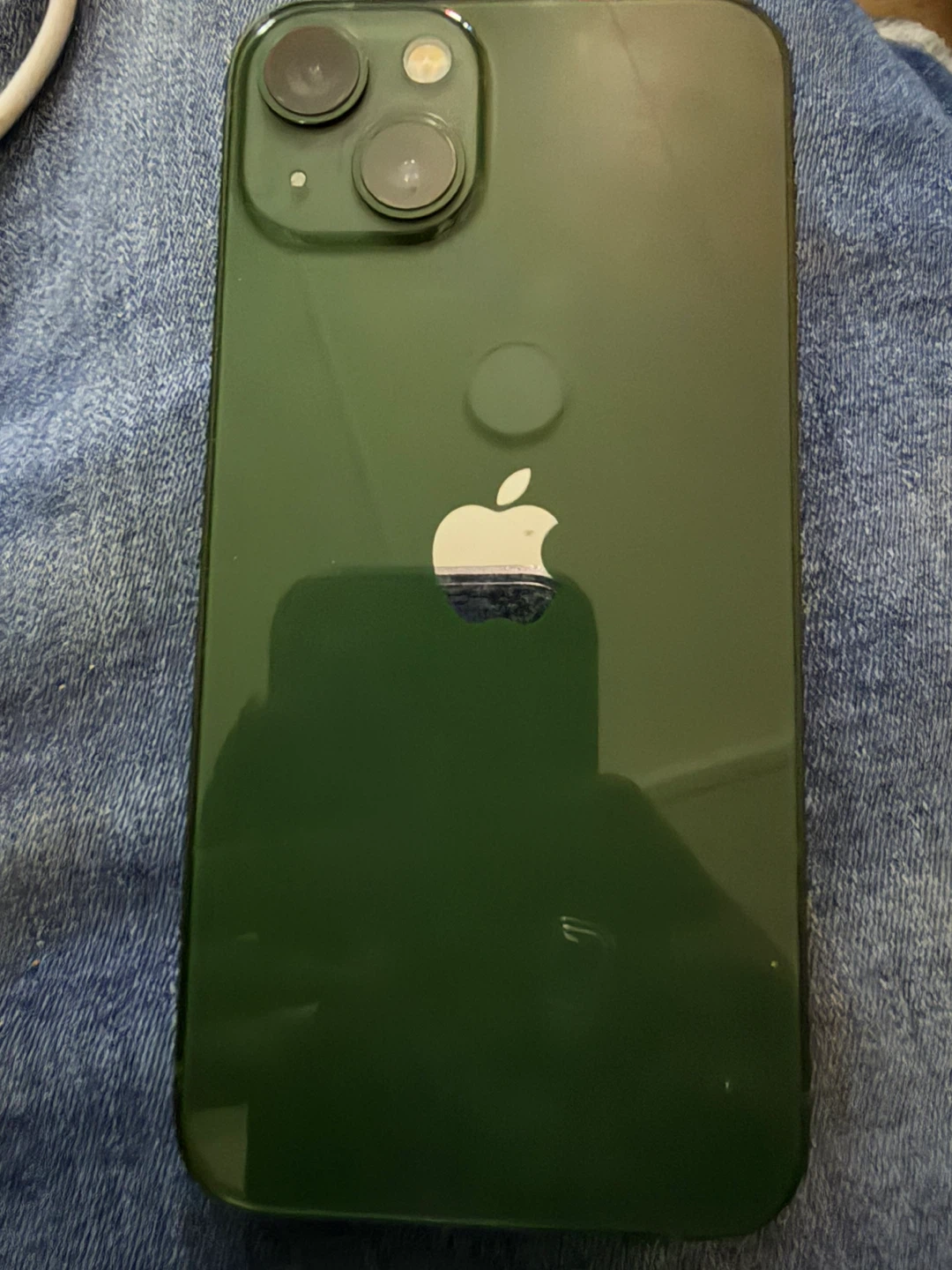 Green Apple iPhone 13