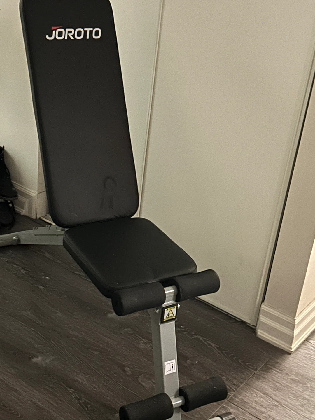 Joroto Adjustable Weight Bench