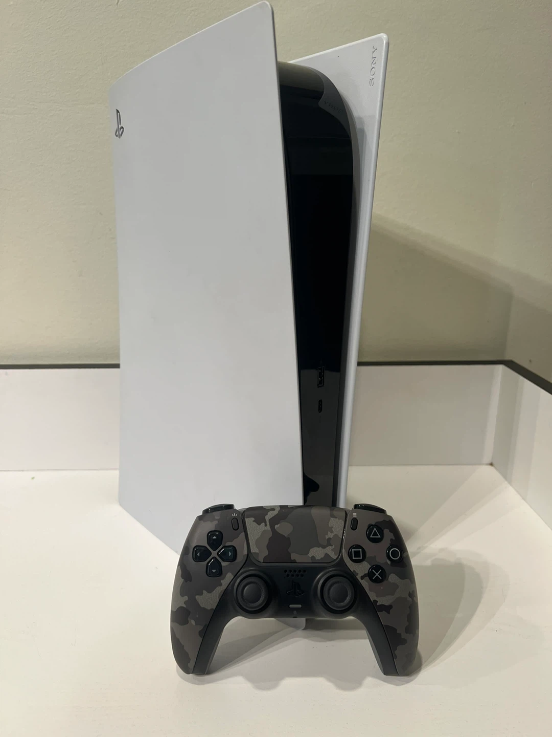 PS5 Digital Edition For sale - photo 2