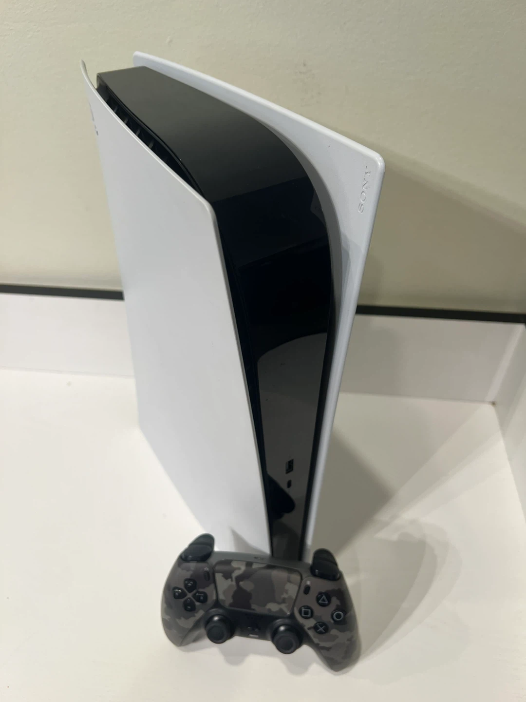 PS5 Digital Edition For sale - photo 3