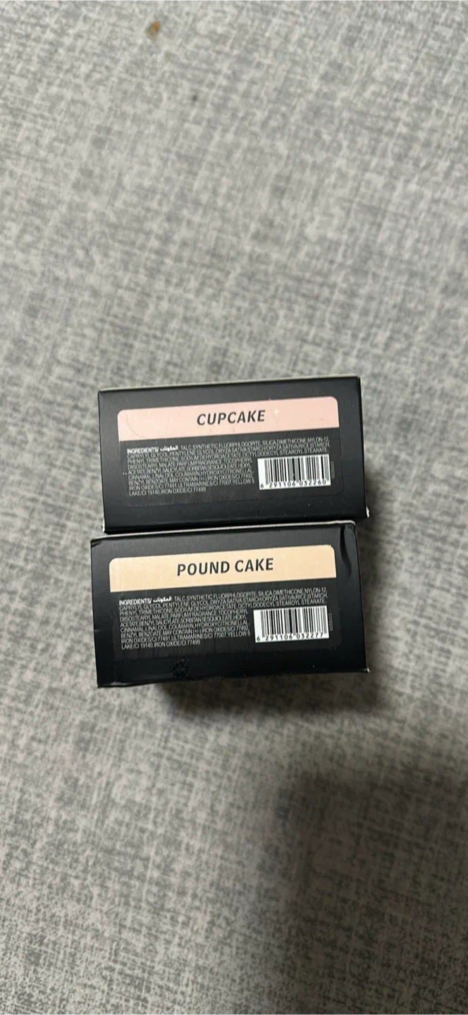 Huda Beauty Easy Bake Loose Baking & Setting Powder Set - photo 2