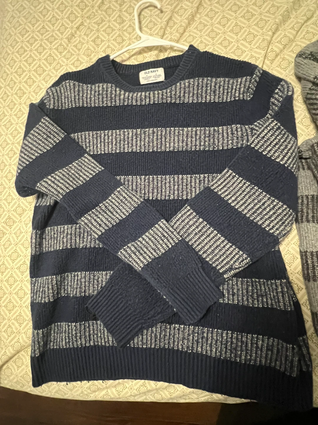Old Navy Striped Sweaters (Set of 2) Size M - photo 3