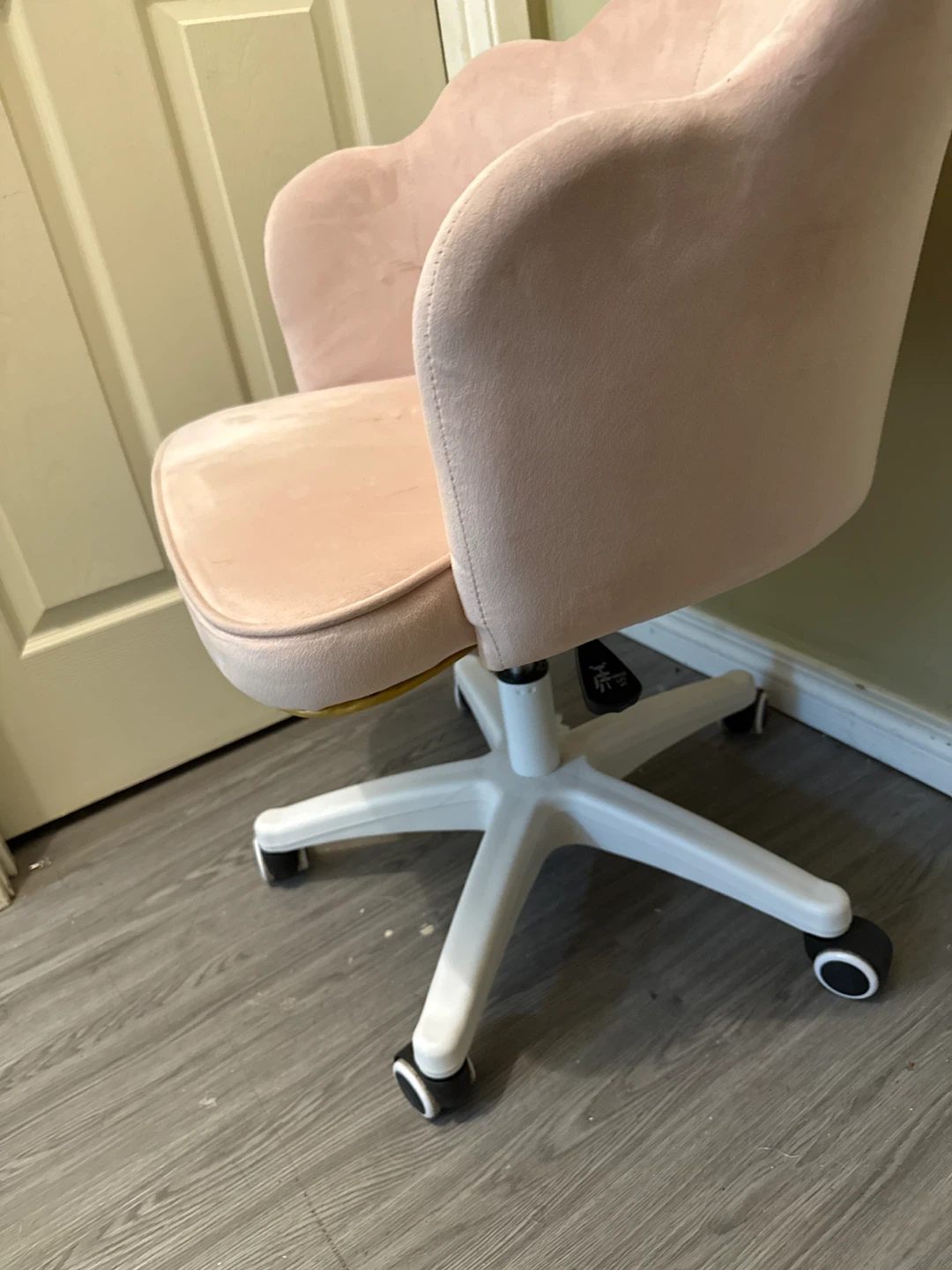 Pink Velvet Shell Accent Chair with Swivel Base - photo 2