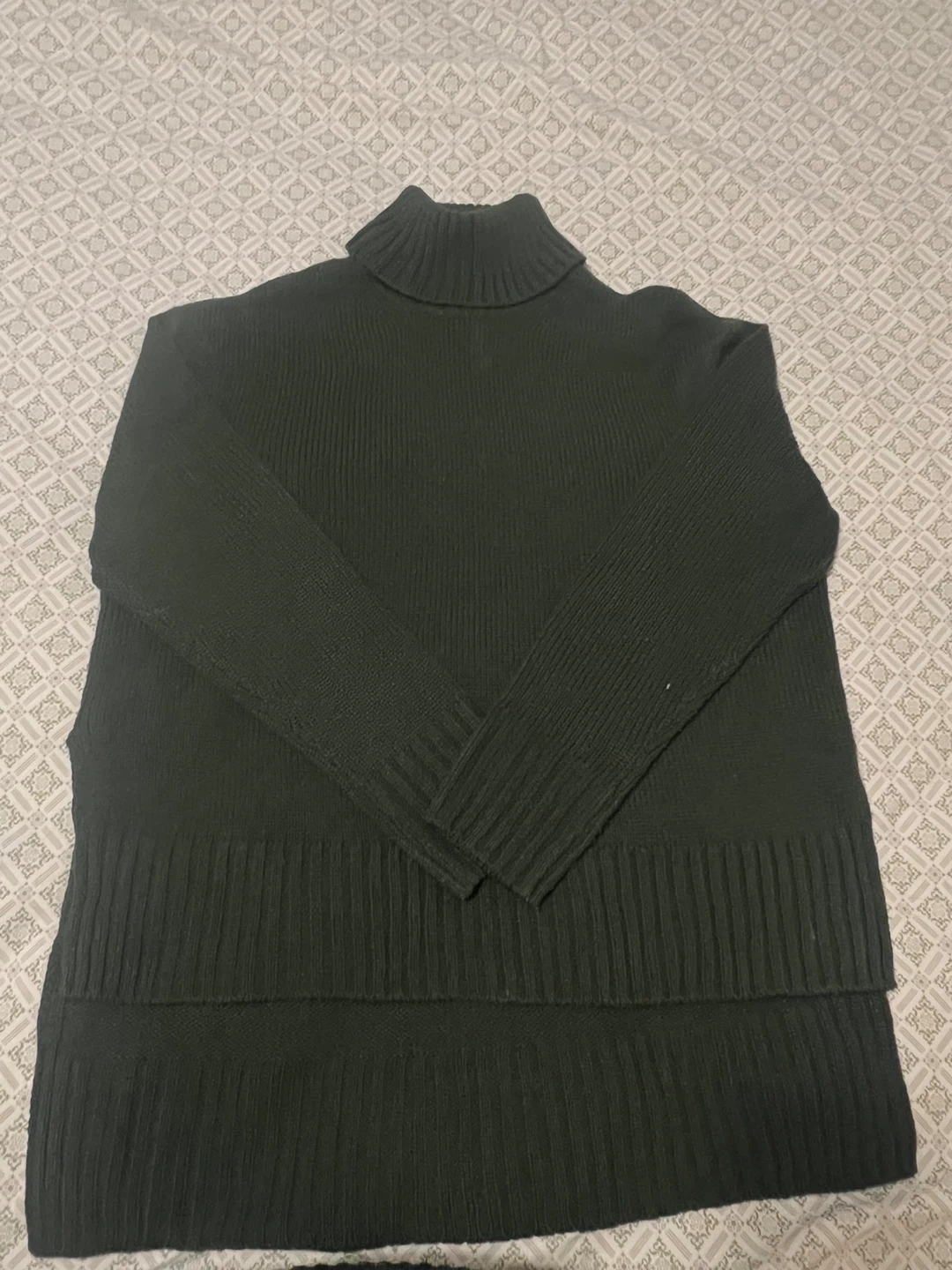 Women's Green Turtleneck Sweater