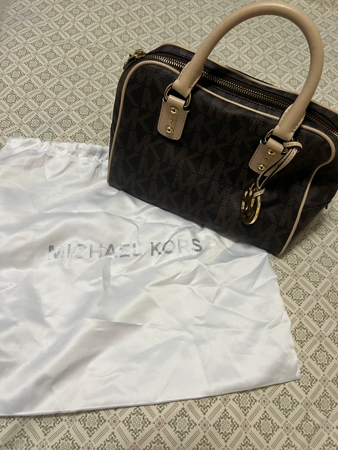 Michael Kors Brown Monogram Boston Bag - photo 2