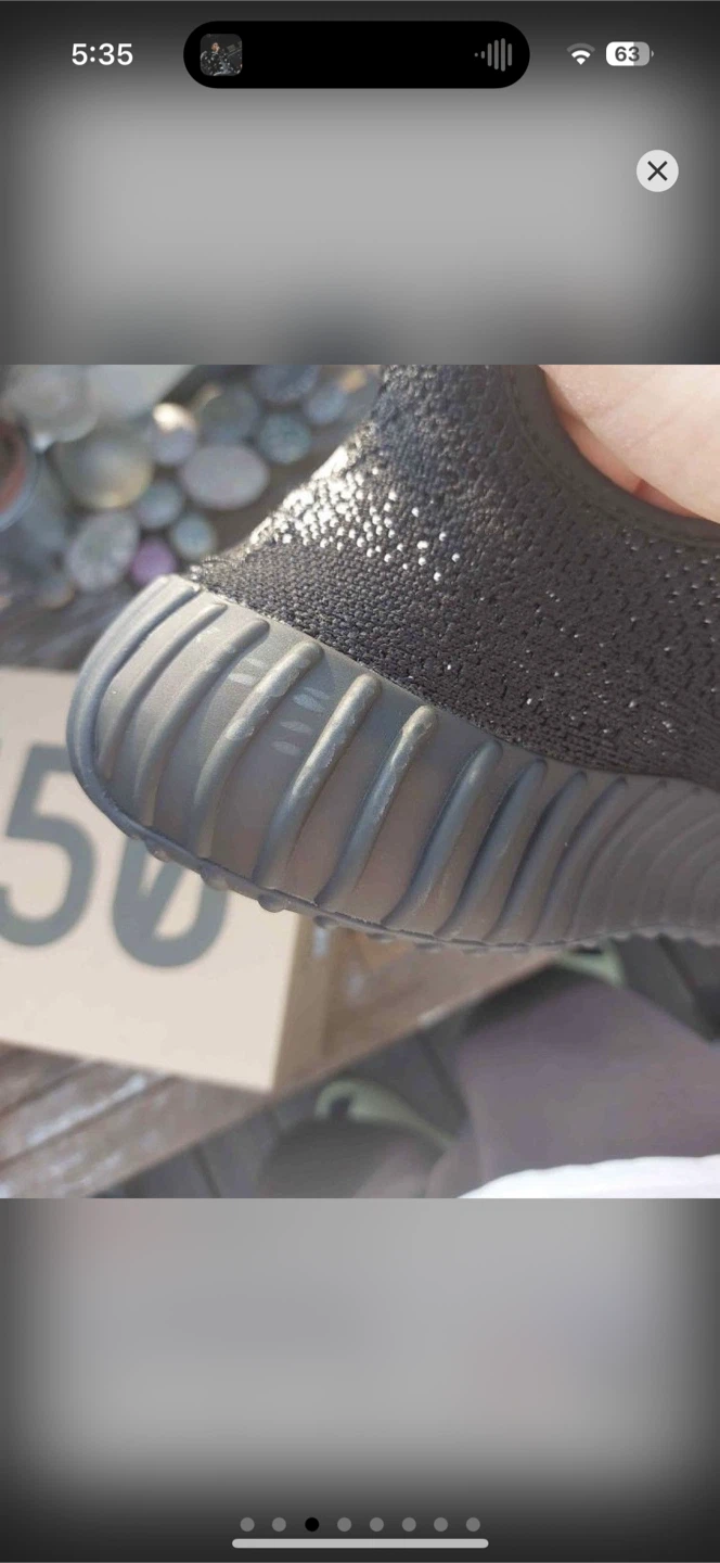 Yeezy 350 V2 Oreo 11.5 US - photo 2