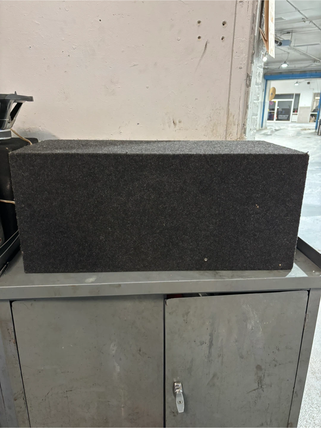 Dual 12" Subwoofer Box Enclosure - photo 3