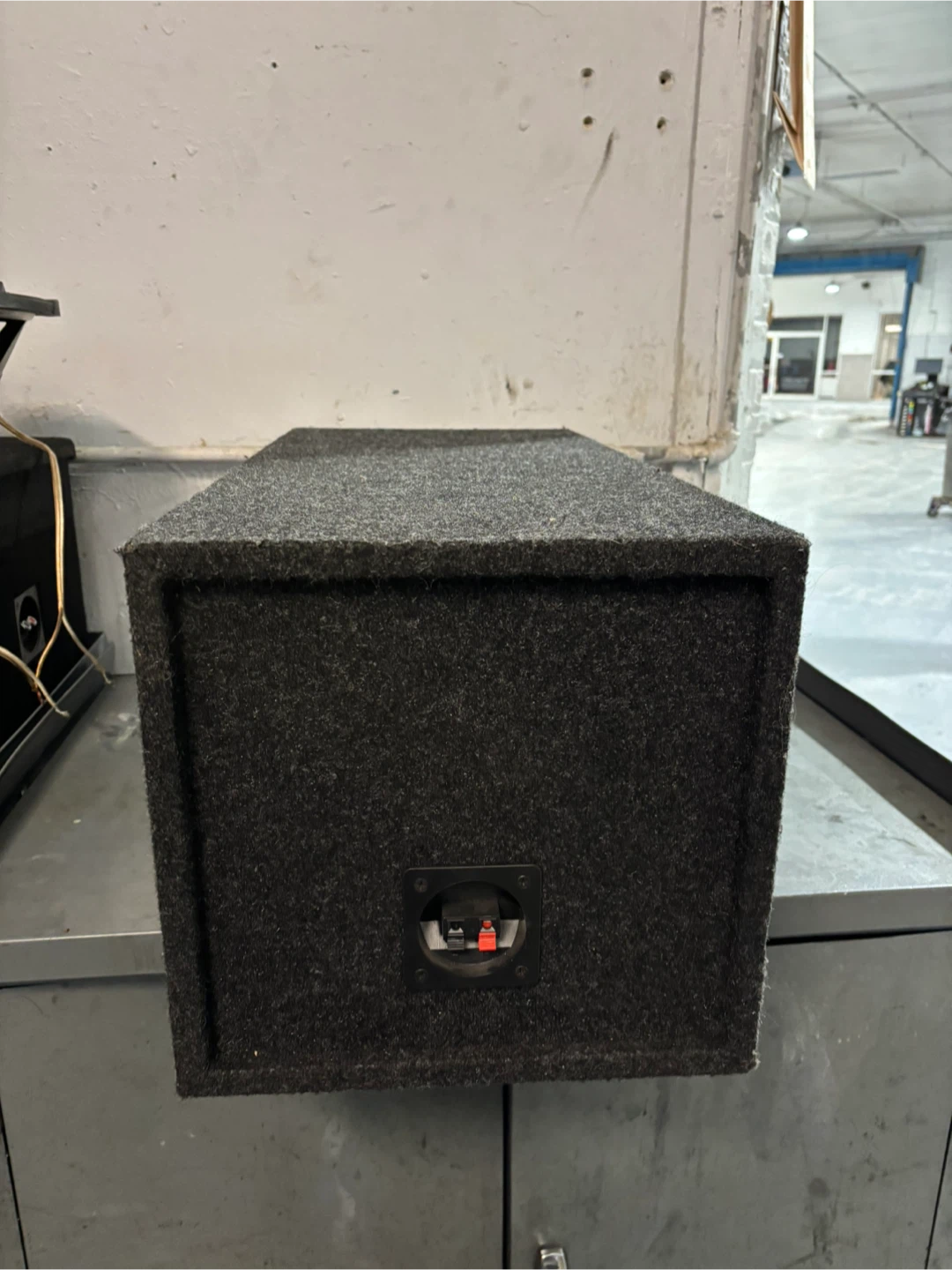 Dual 12" Subwoofer Box Enclosure - photo 2