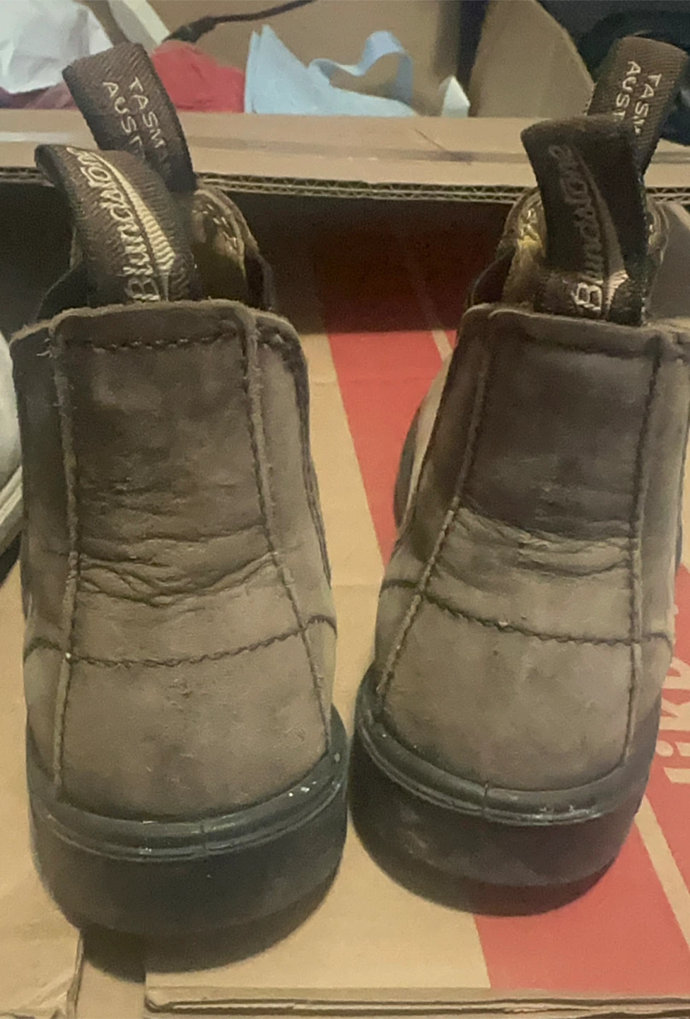 Blundstone Boots Size 1 - photo 2