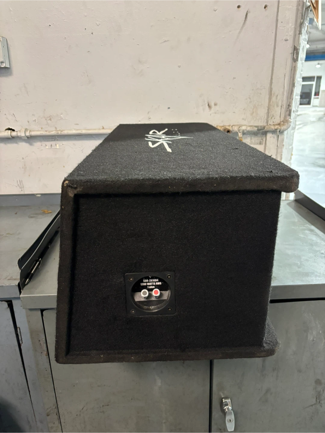 Skar Audio 10” Dual Subwoofer Box - photo 3