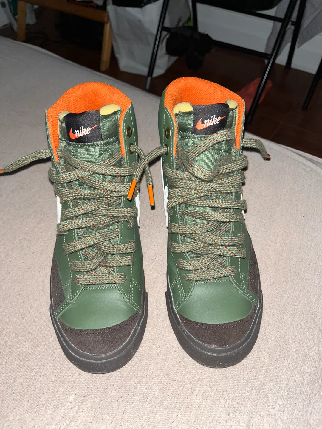 Nike Blazer Mid '77 Vintage Sneakers Green Orange