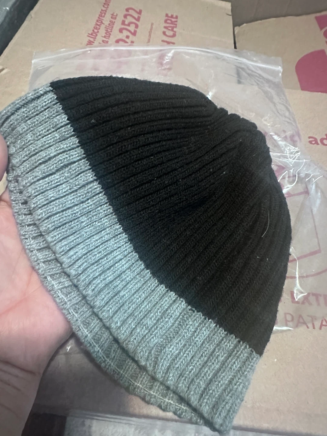 Lacoste Beanie Hat - Black & Grey KIDS AGE 3-6 - photo 2