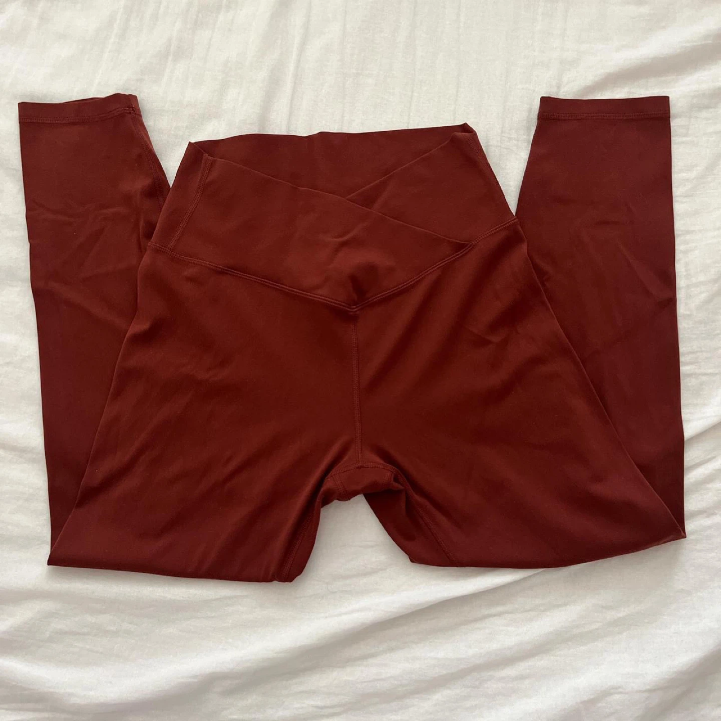 CRZ YOGA Butterluxe Capris Leggings 23"- V Cross Waist - photo 4