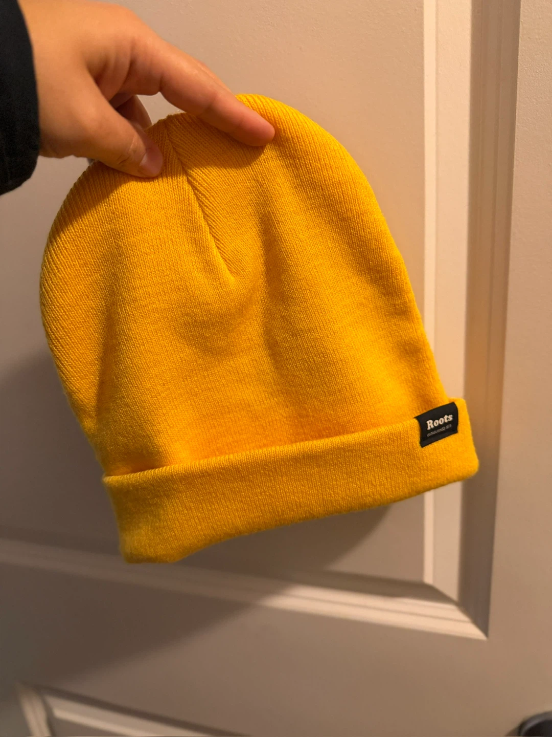 Roots Beanie - Yellow
