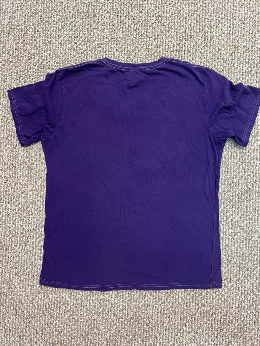 Kenneth Cole Reaction Purple Graphic V-Neck T-Shirt Size L - photo 2