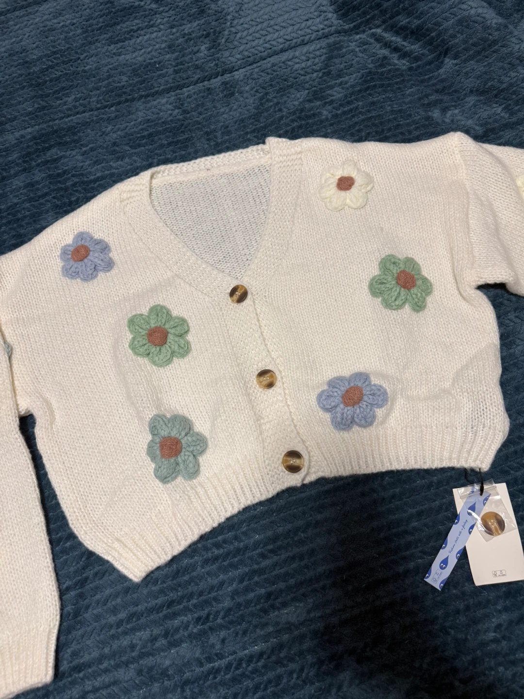 CIDER Cream Floral Knit Button-Up Cardigan - photo 2