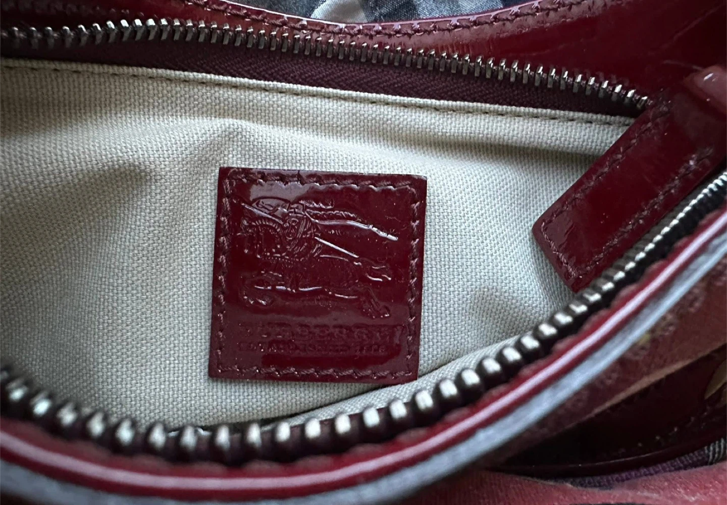 New Burberry Nova Check Heart Print Coated Canvas Shoulder Bag - photo 3