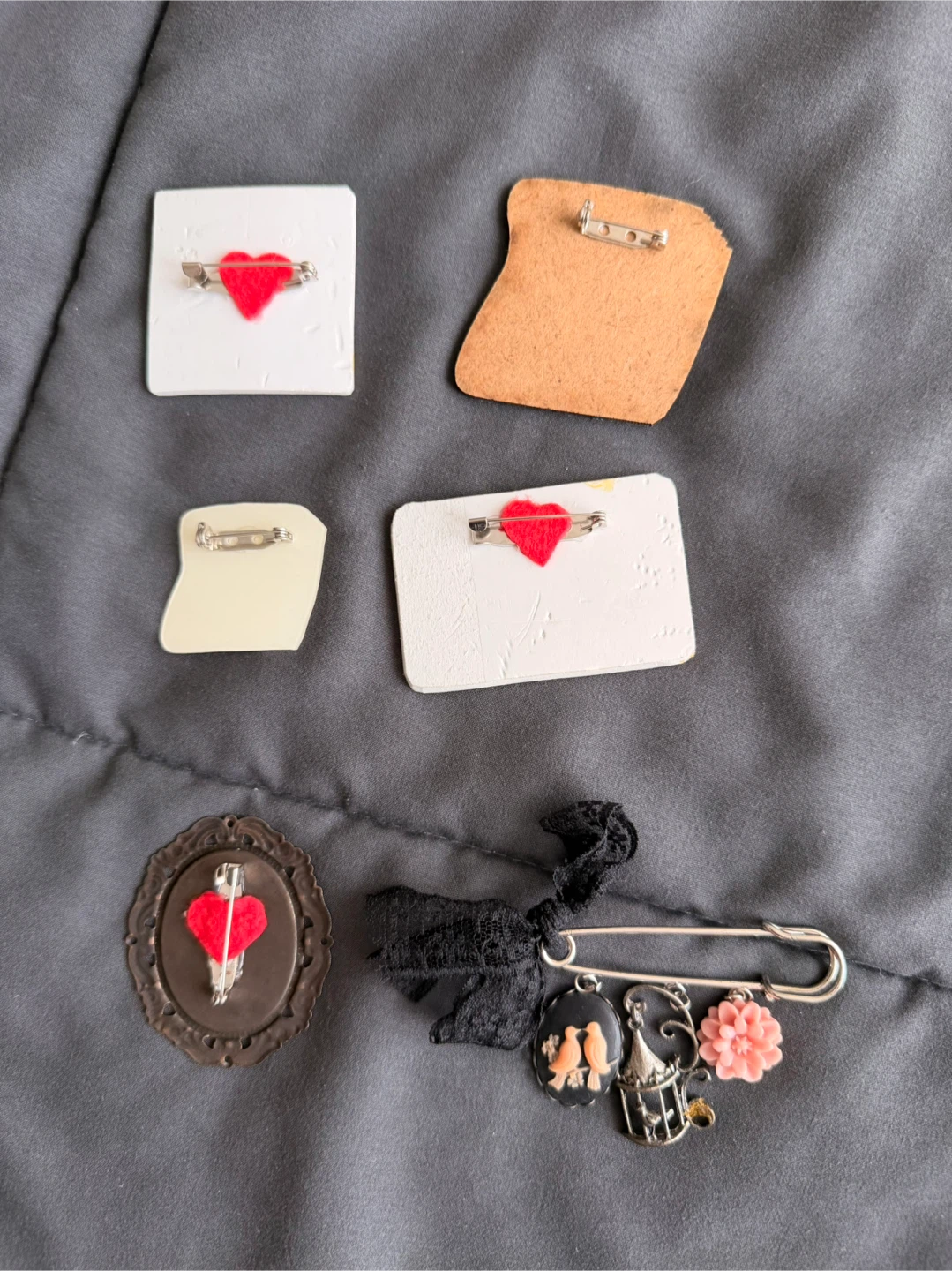 Assorted Enamel Pins and Brooch Set🏆 - photo 2