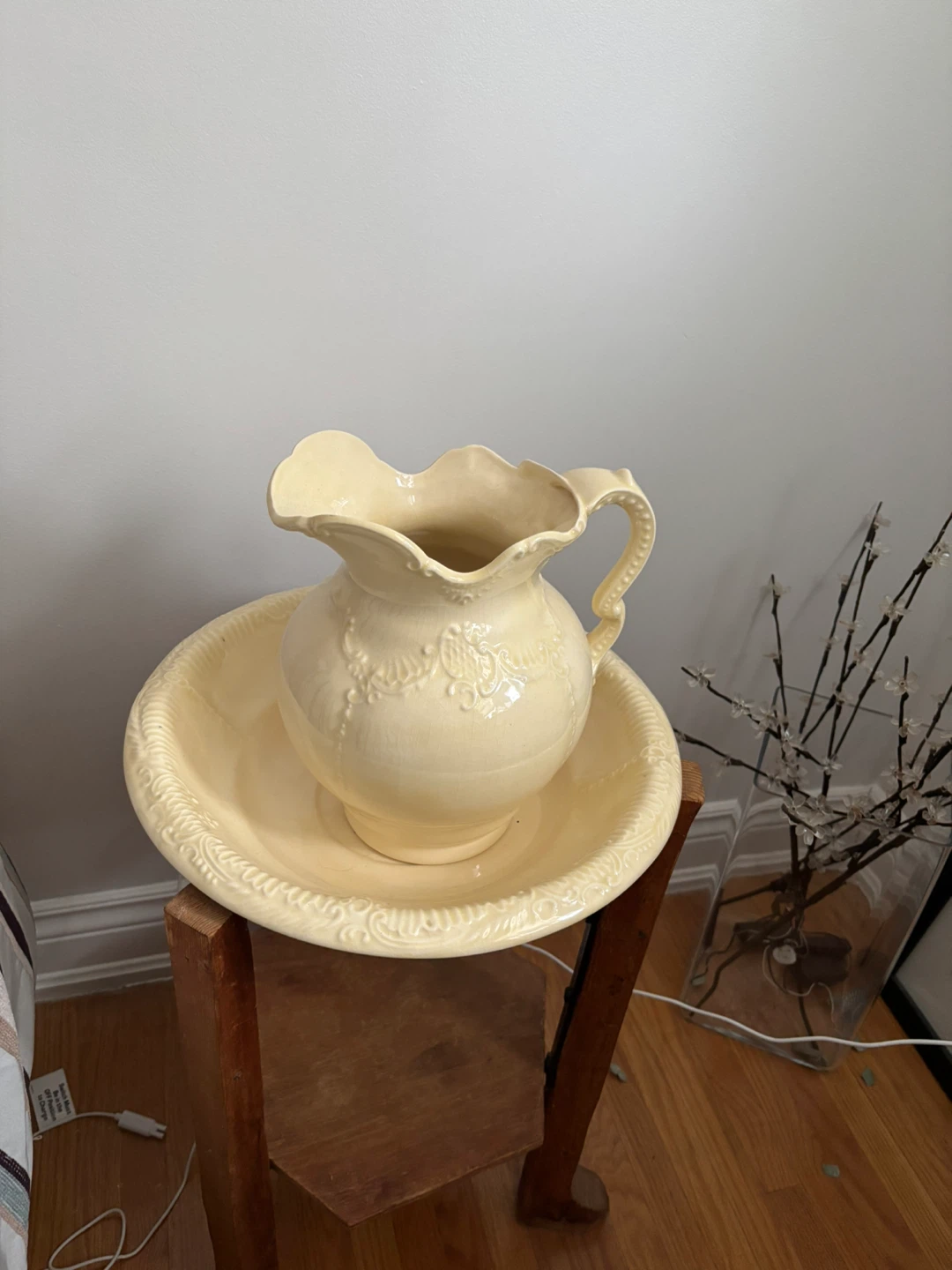 Antique Cream Coloured Pitcher and Basin Set