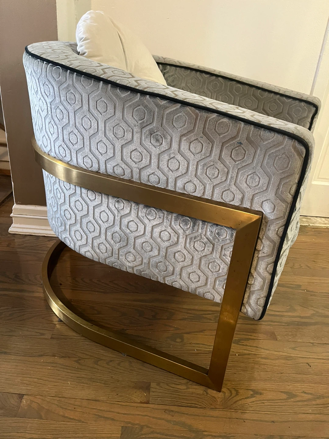Grey Hexagon Pattern Accent Chair with Gold Base - photo 3