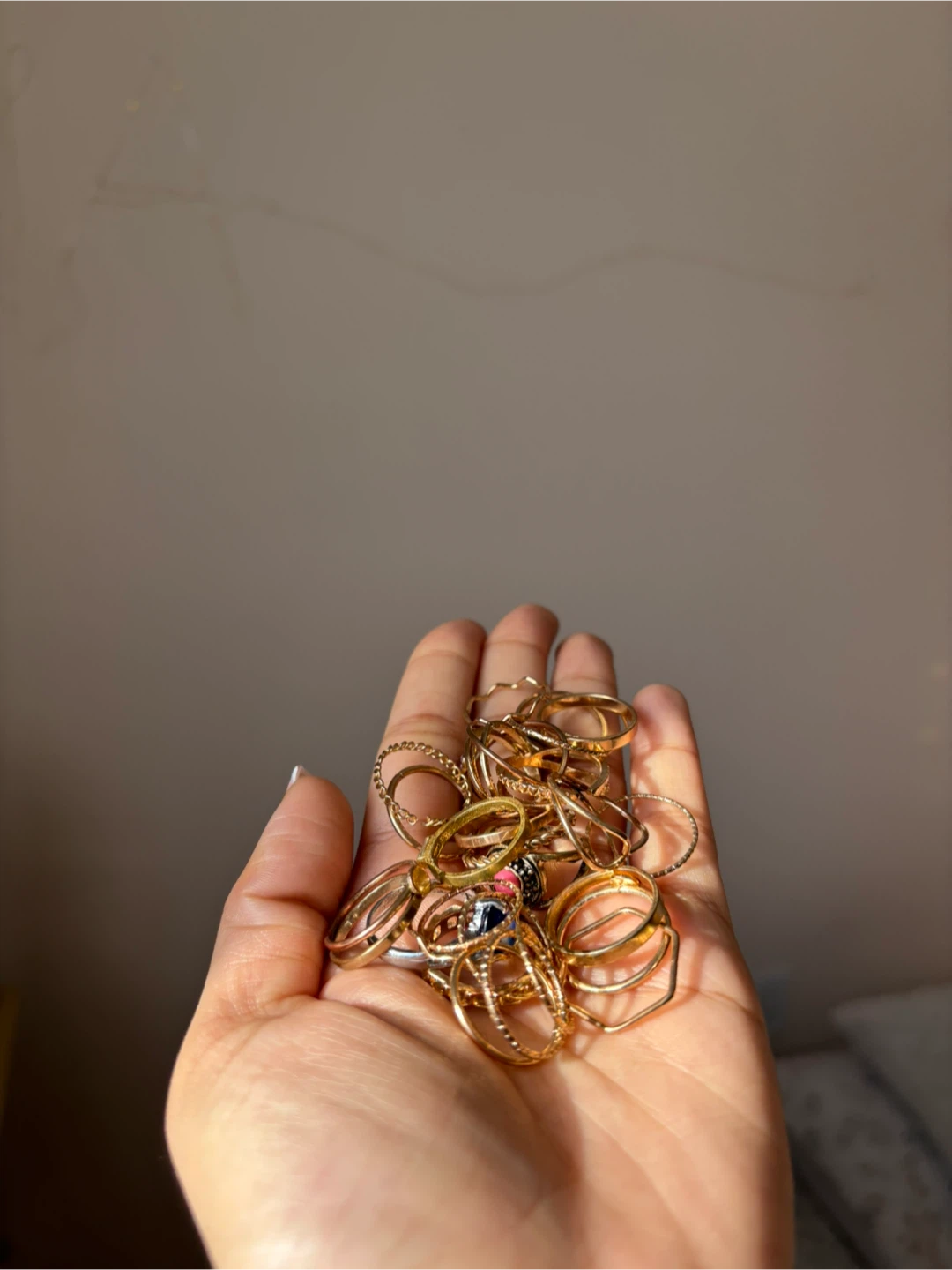 Lot of Gold Tone Rings and Bracelet - photo 3