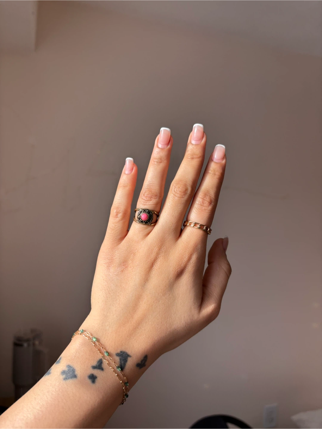 Lot of Gold Tone Rings and Bracelet - photo 4